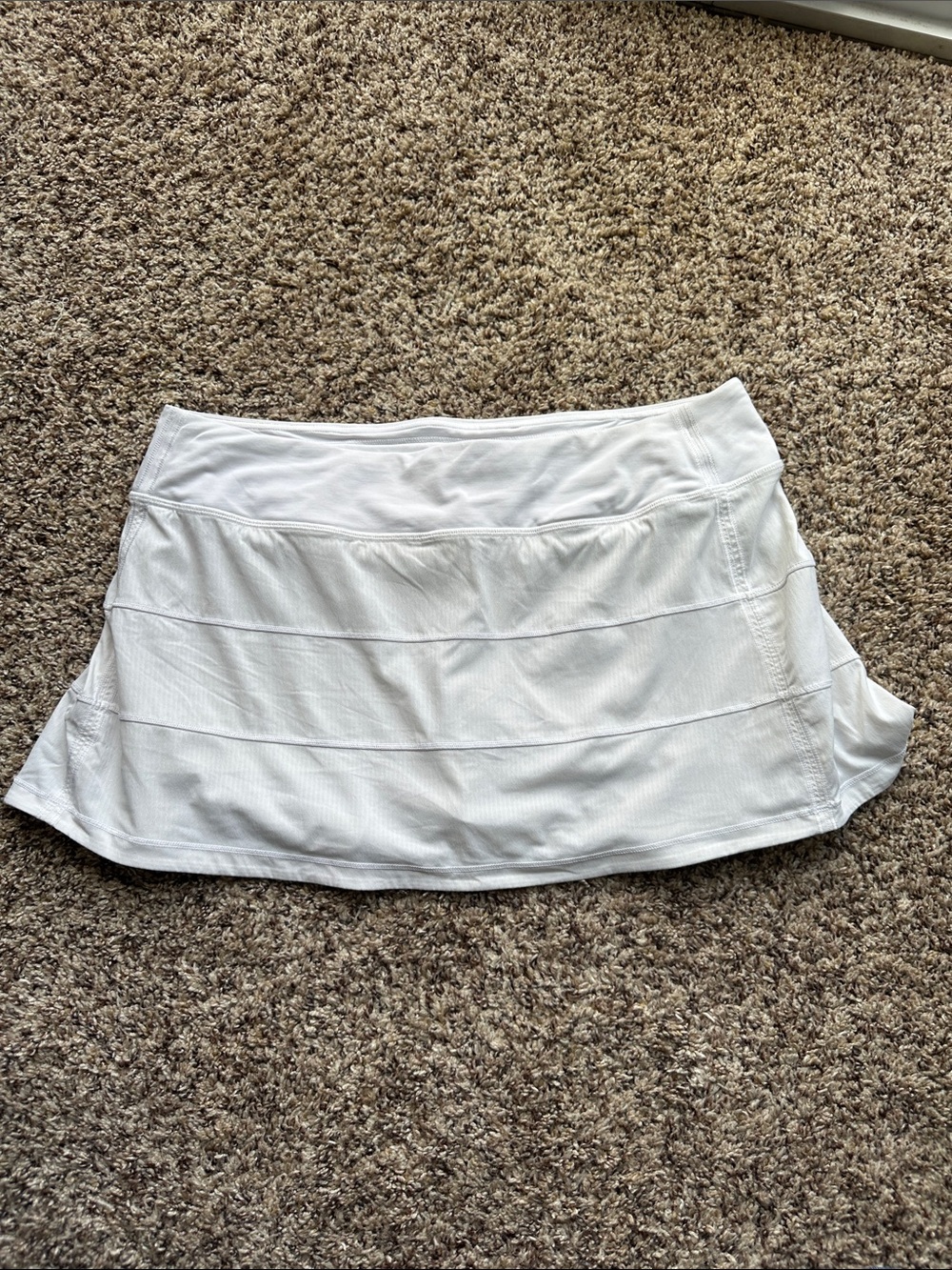 Lululemon White Athletic Skort - Lightweight Tennis/Workout Skirt
